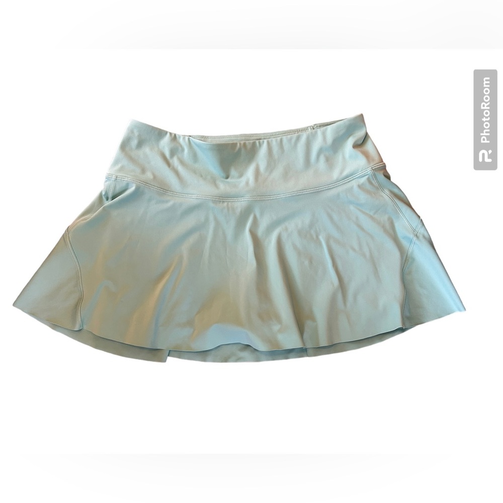 Athleta Ace Tennis Skort 13.5” length, Size Large, Color Aqua